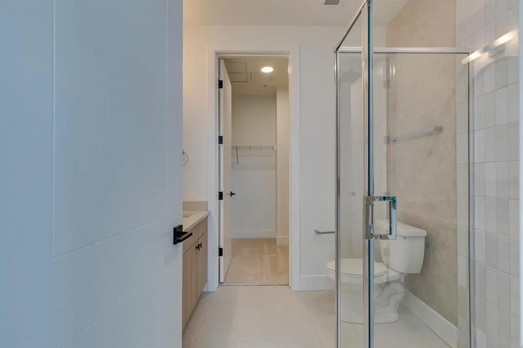 4270 Norford Avenue NW, #1412
