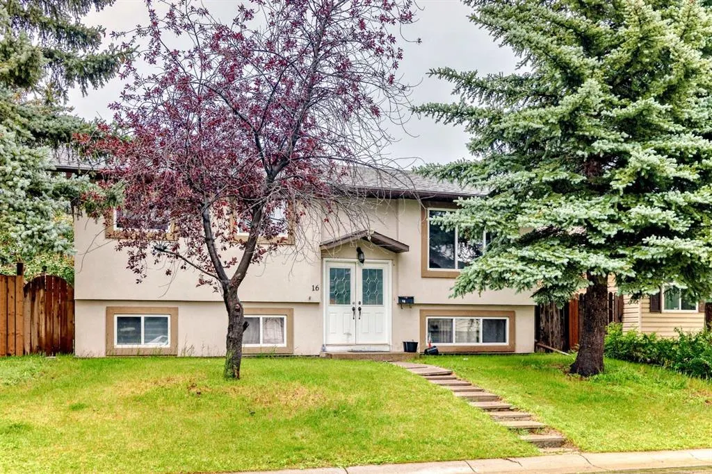 16 Falworth Place NE
