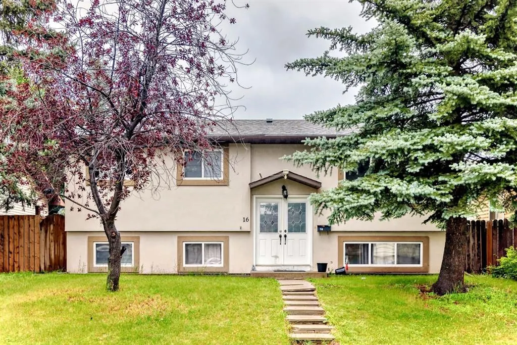 16 Falworth Place NE