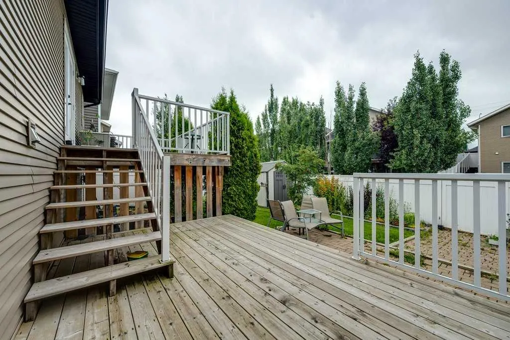 60 Sutherland Close