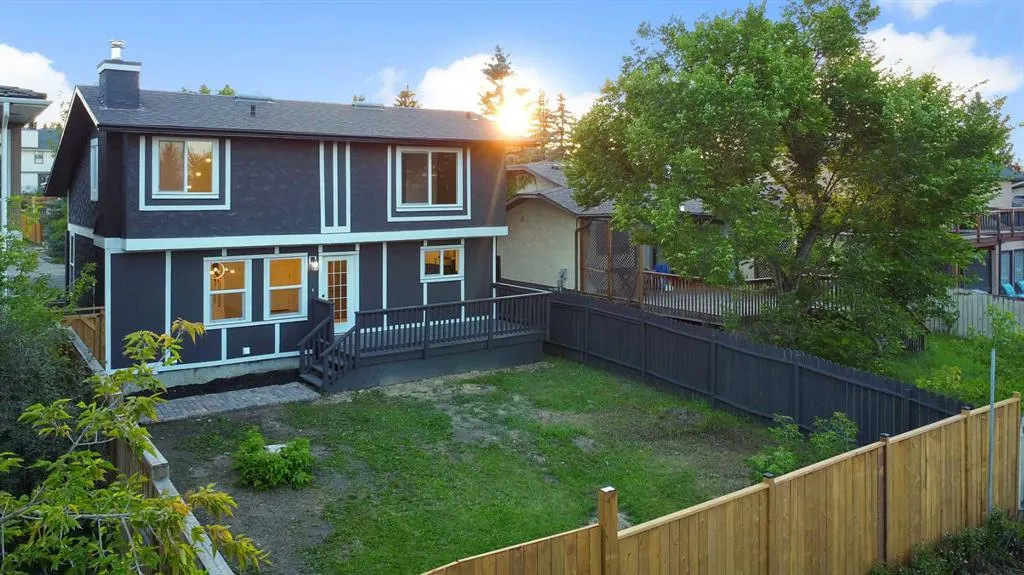 119 Macewan Glen Way NW