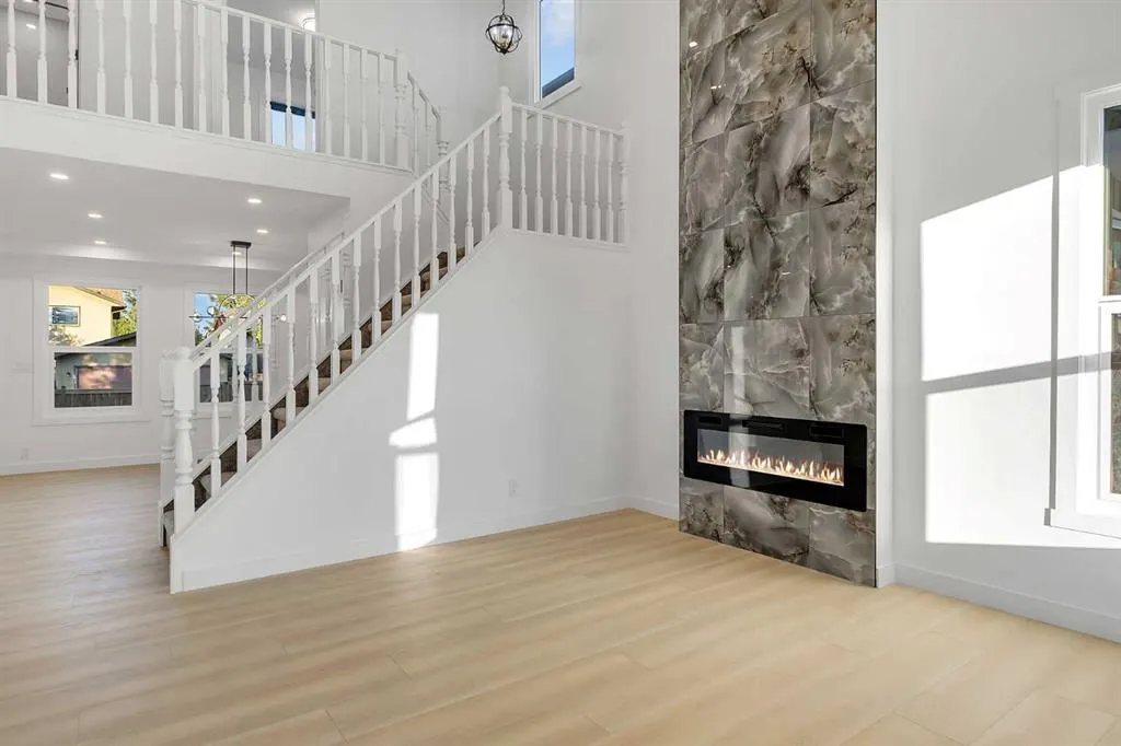 119 Macewan Glen Way NW