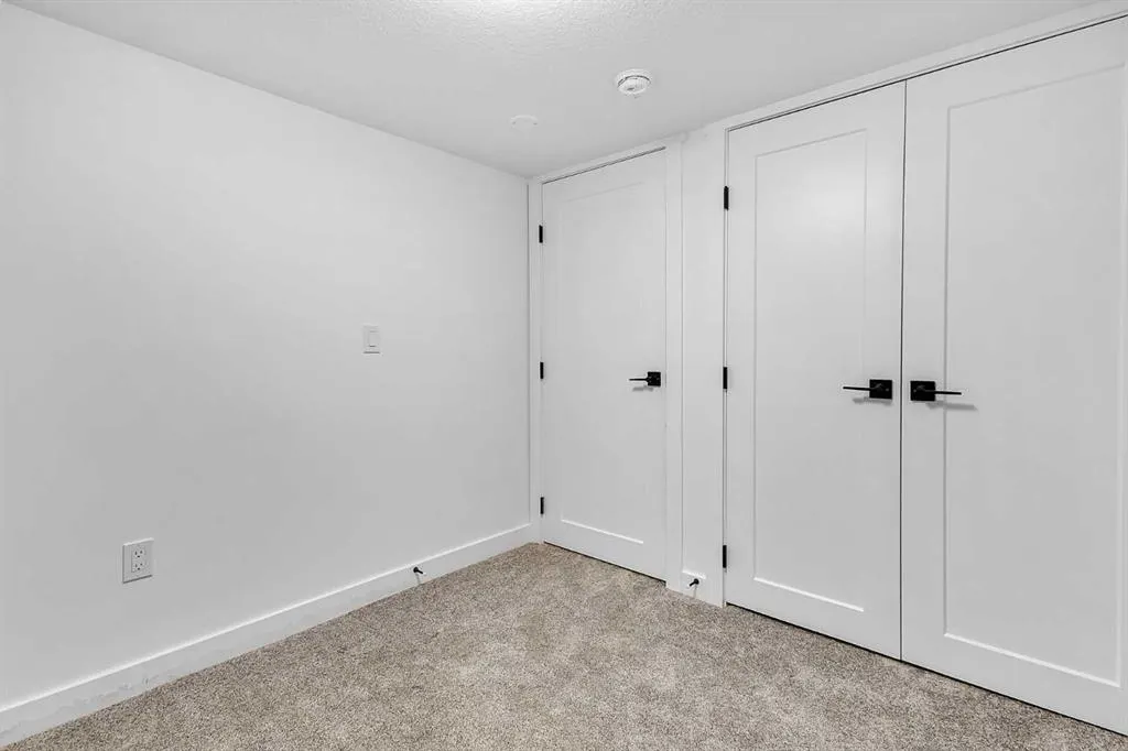 119 Macewan Glen Way NW