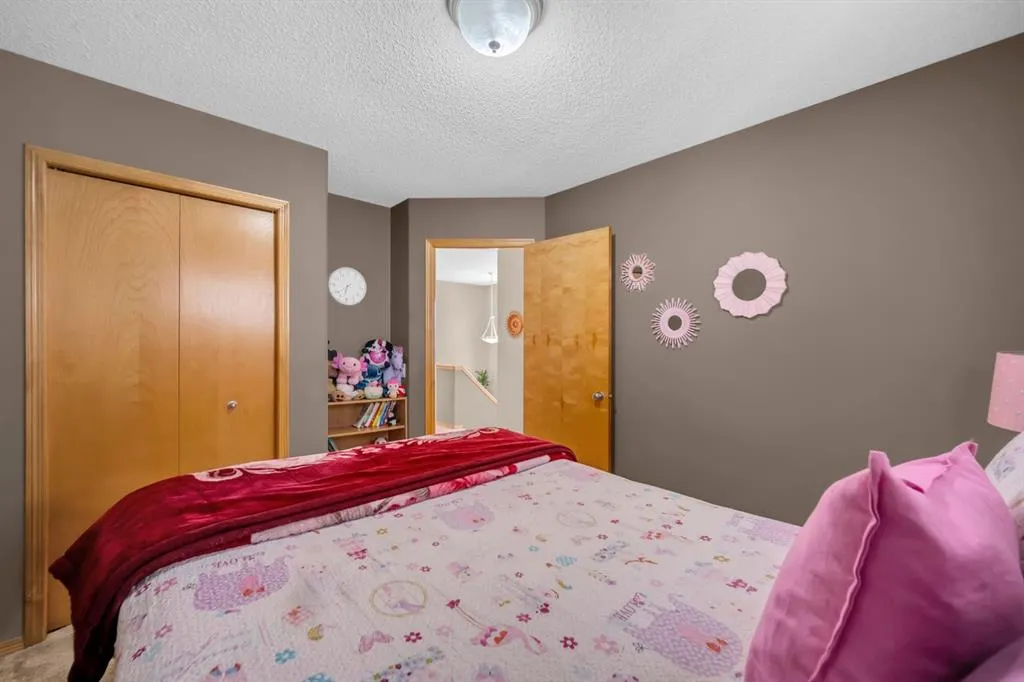 81 Covewood Green NE