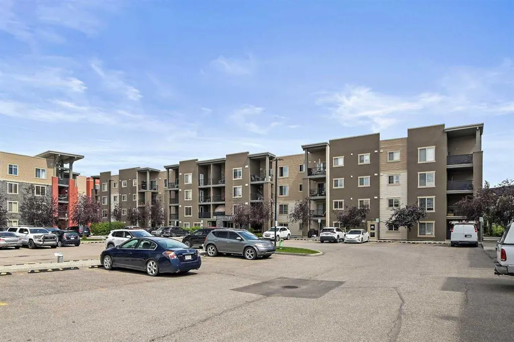 403 Mackenzie Way SW, #8113