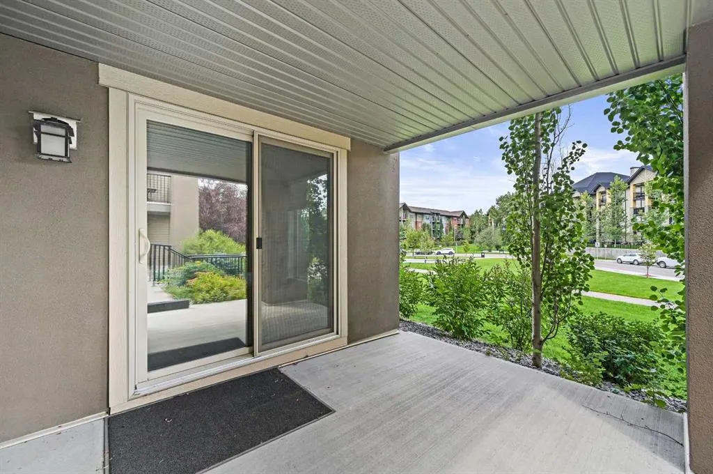 403 Mackenzie Way SW, #8113