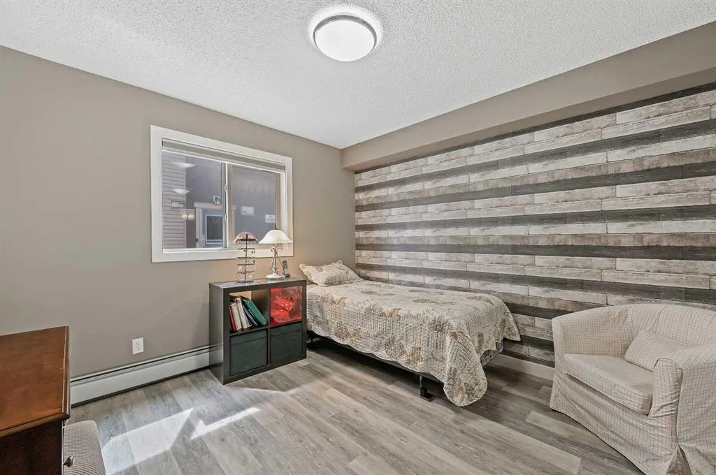 403 Mackenzie Way SW, #8113