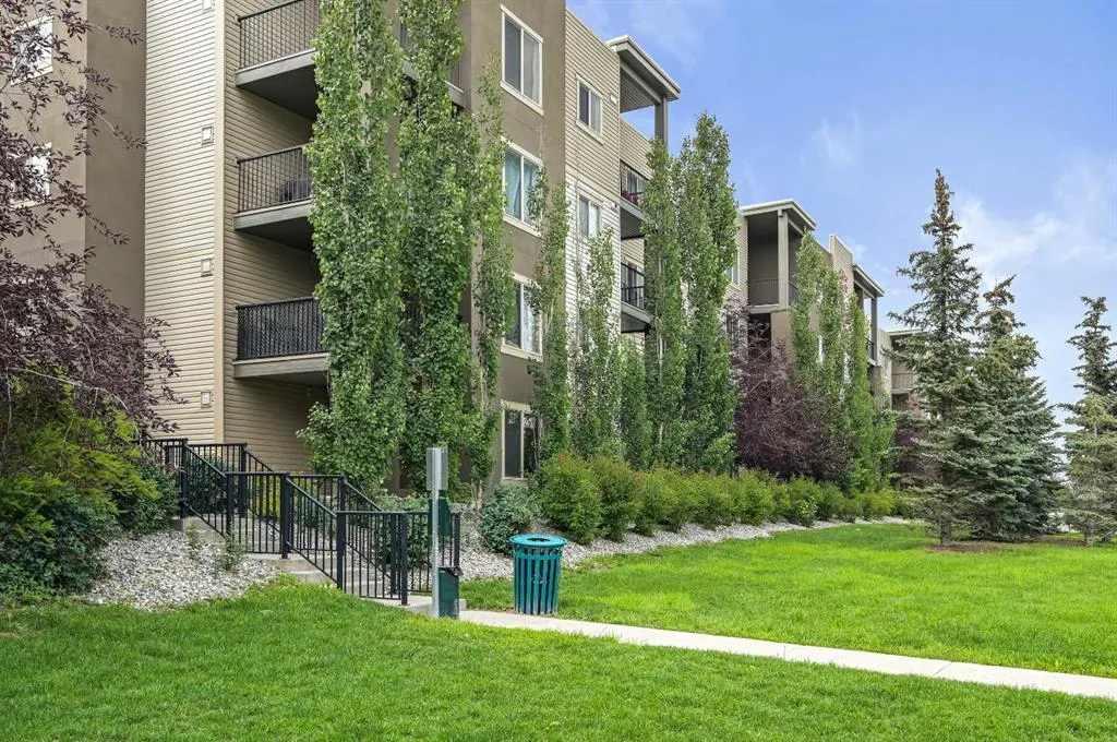 403 Mackenzie Way SW, #8113
