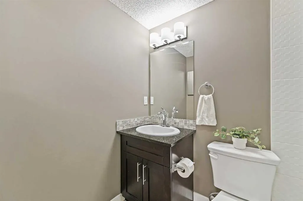 403 Mackenzie Way SW, #8113