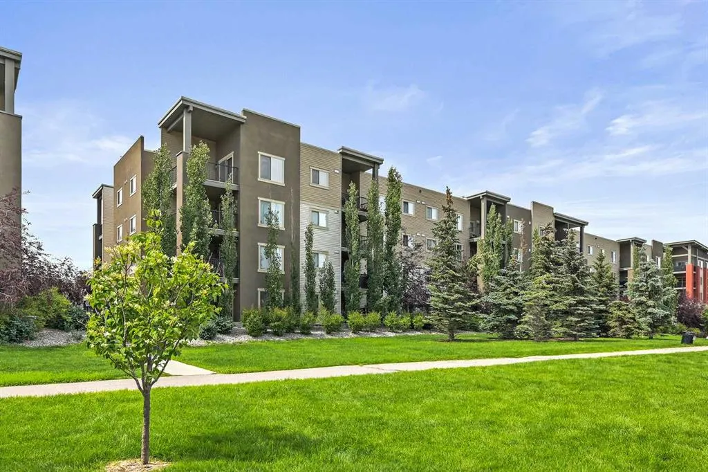 403 Mackenzie Way SW, #8113