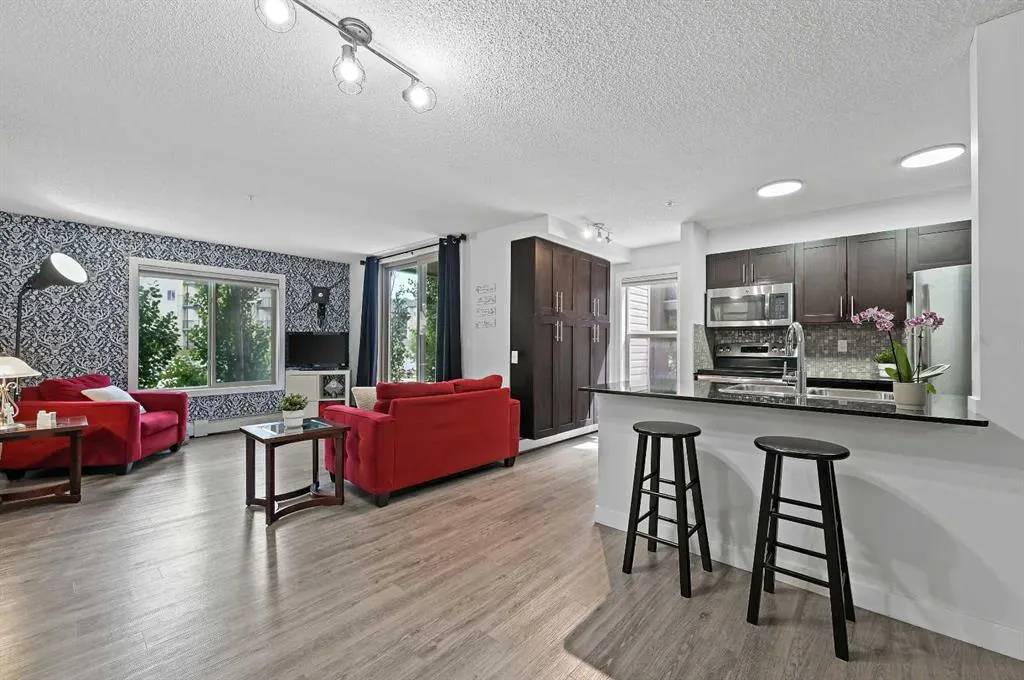 403 Mackenzie Way SW, #8113