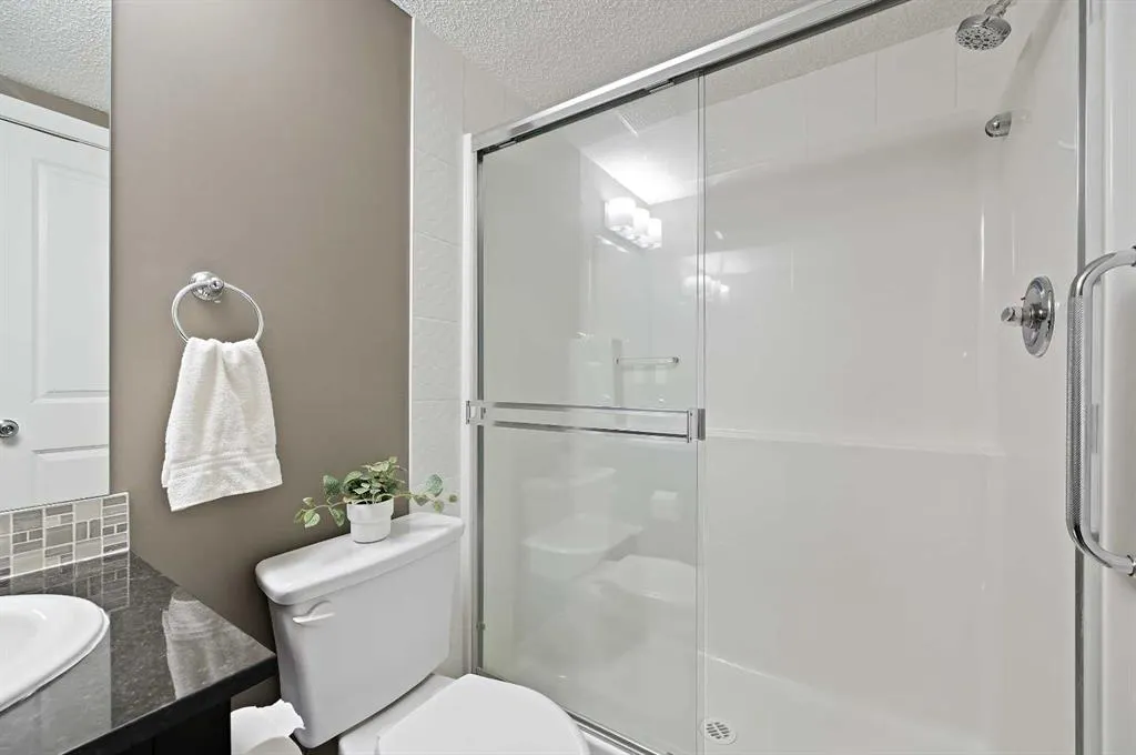 403 Mackenzie Way SW, #8113