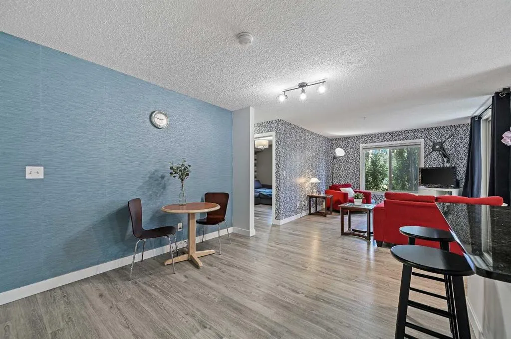 403 Mackenzie Way SW, #8113
