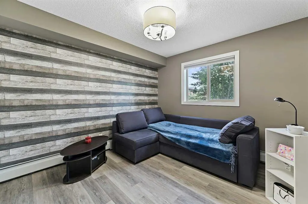 403 Mackenzie Way SW, #8113