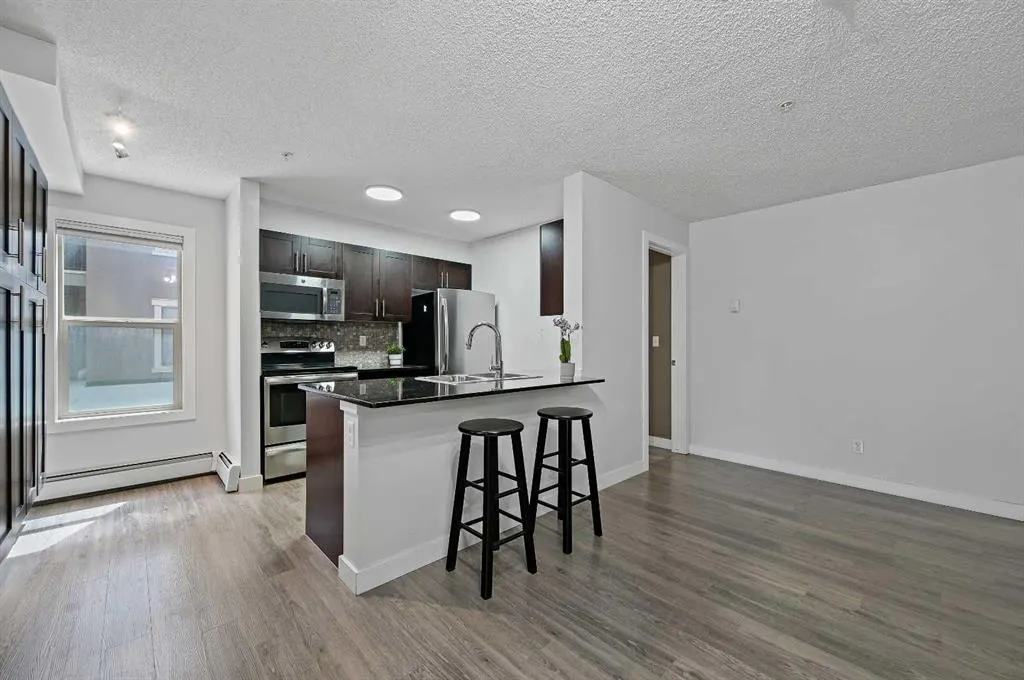 403 Mackenzie Way SW, #8113