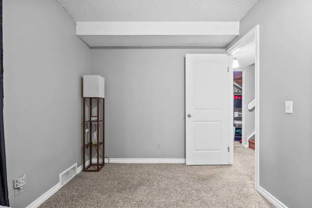 104 Rundlehorn Lane NE