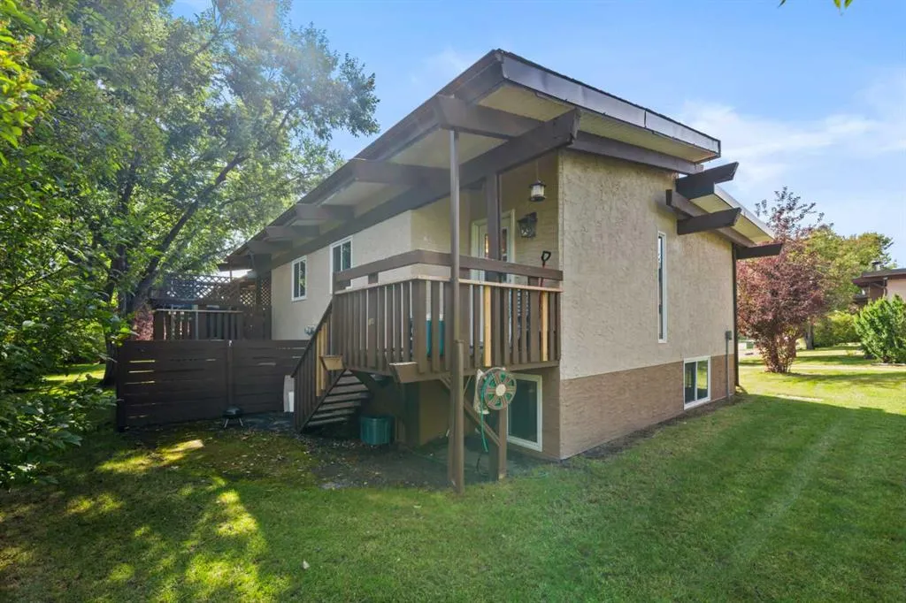 104 Rundlehorn Lane NE