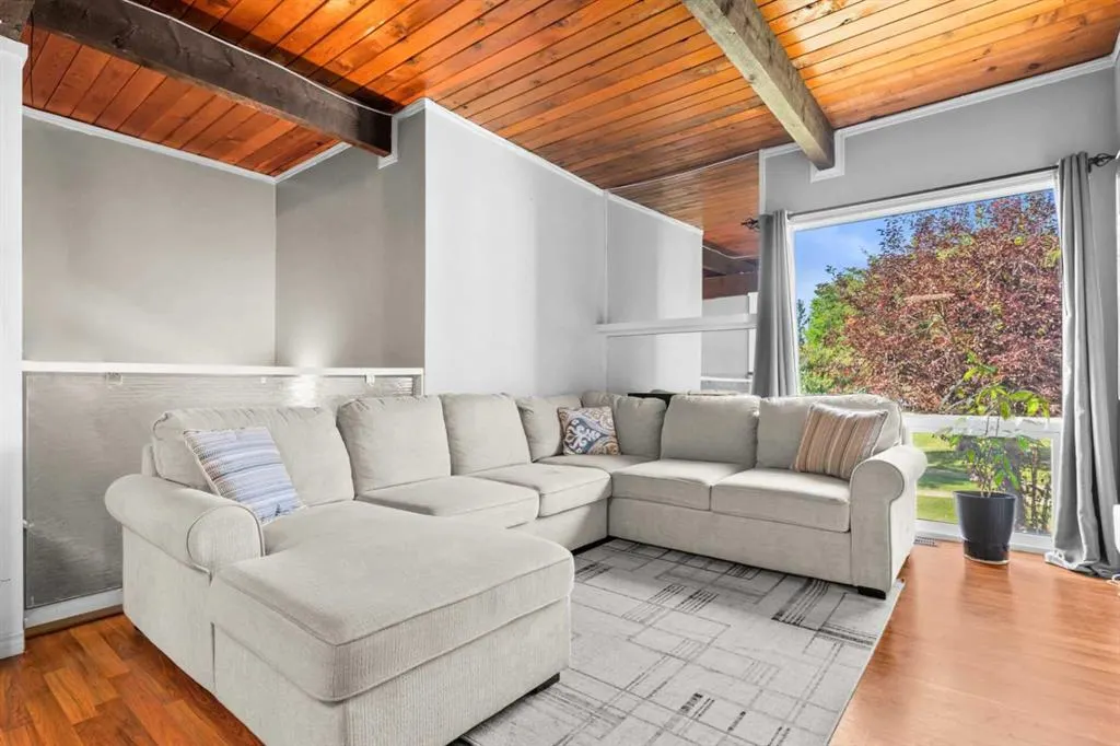 104 Rundlehorn Lane NE