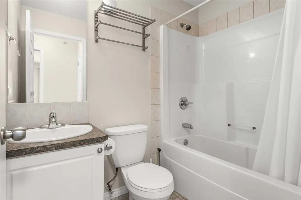 1010 Railway Street, #308