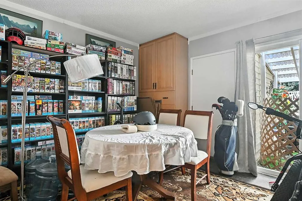 4240 46A Avenue Crescent, #8