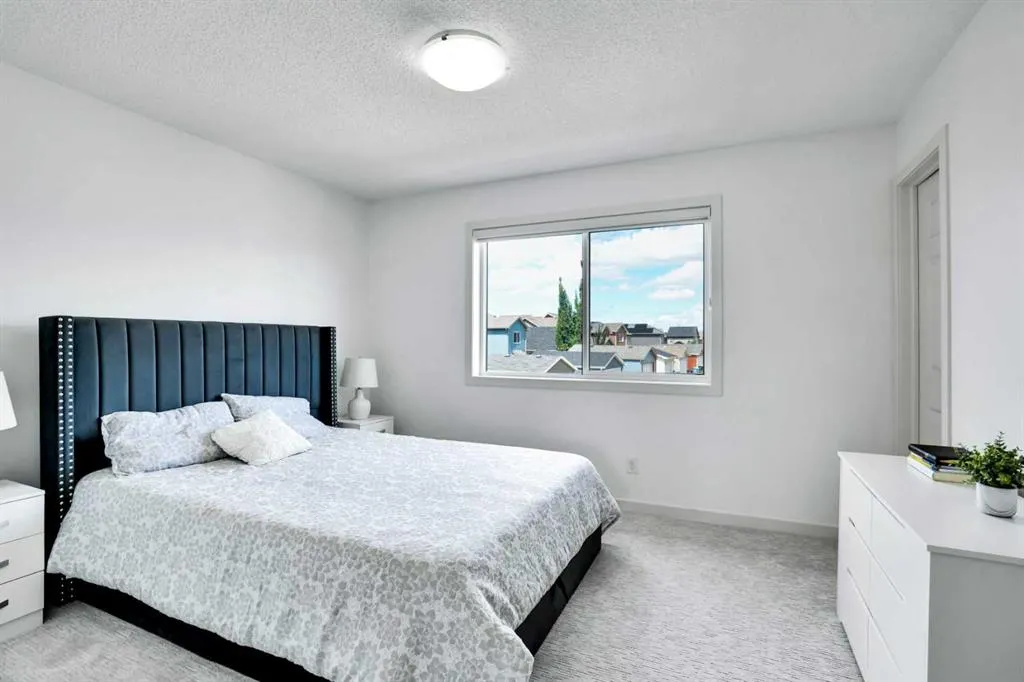 1223 New Brighton Park SE