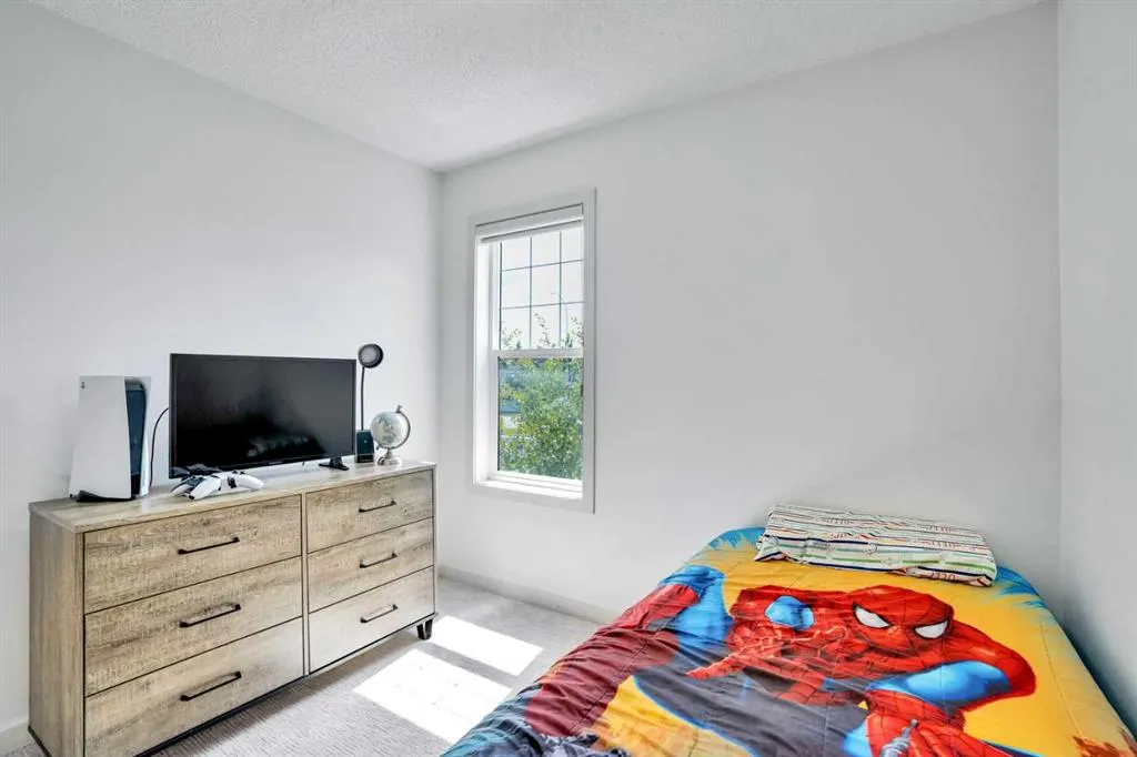 1223 New Brighton Park SE