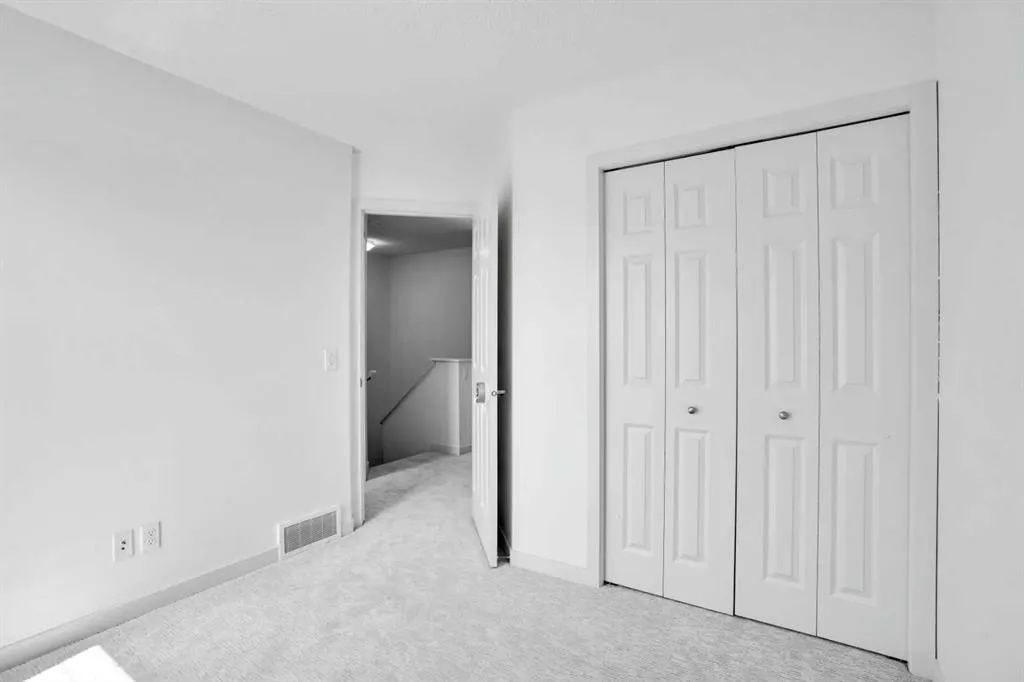 1223 New Brighton Park SE
