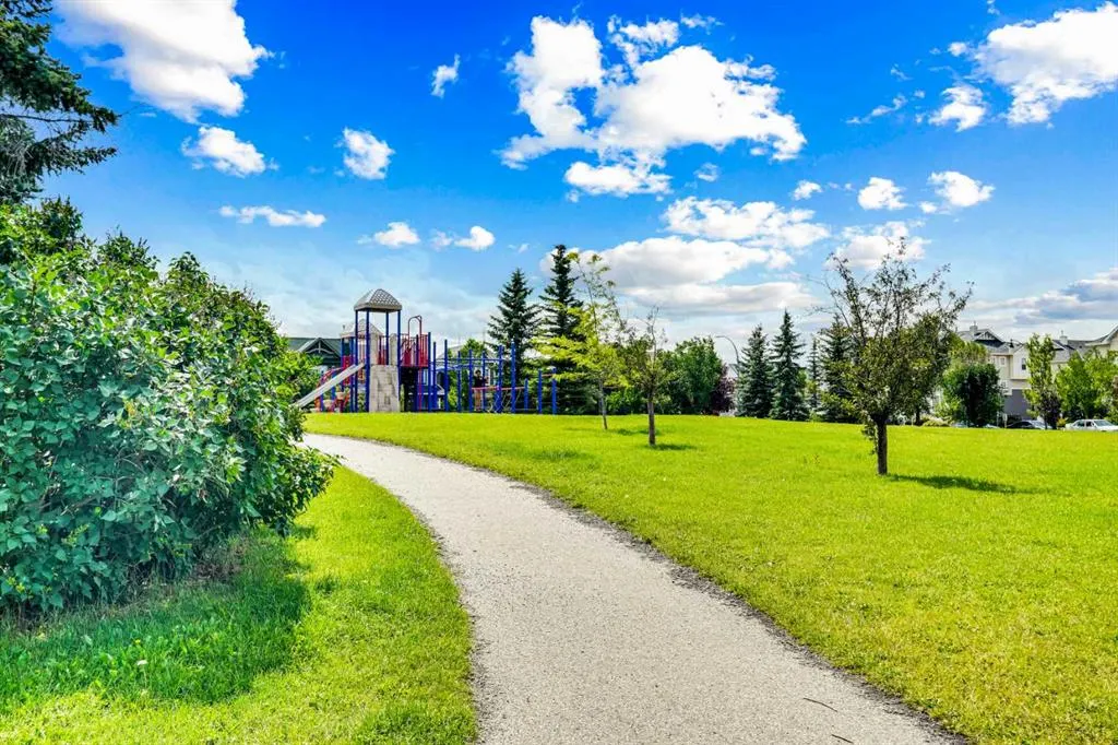 1223 New Brighton Park SE