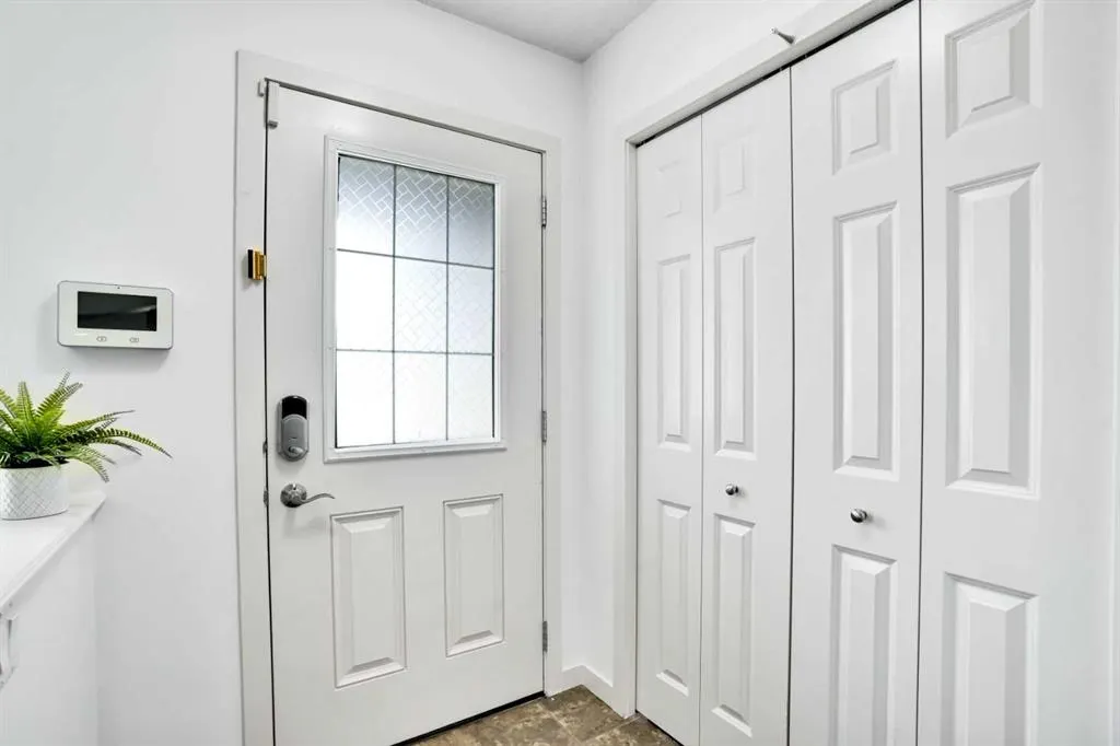 1223 New Brighton Park SE