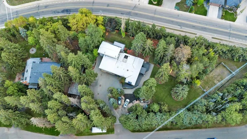 9 Cronquist Close