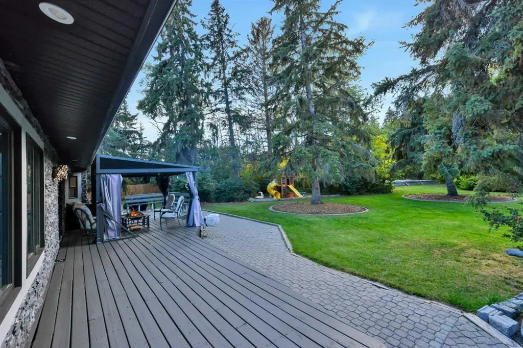 9 Cronquist Close