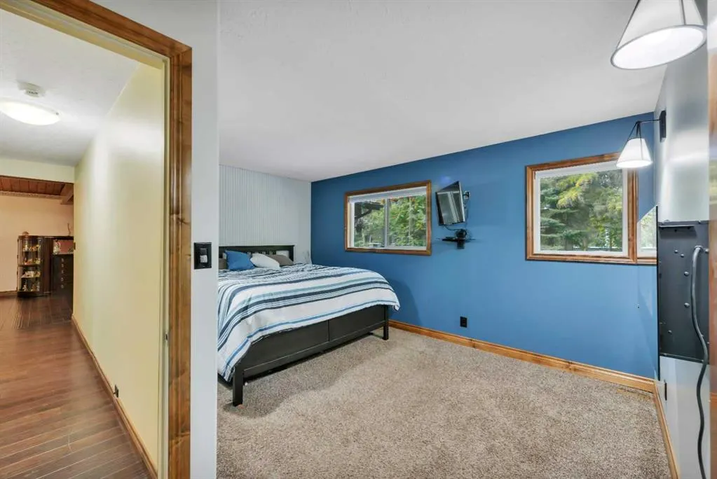 9 Cronquist Close