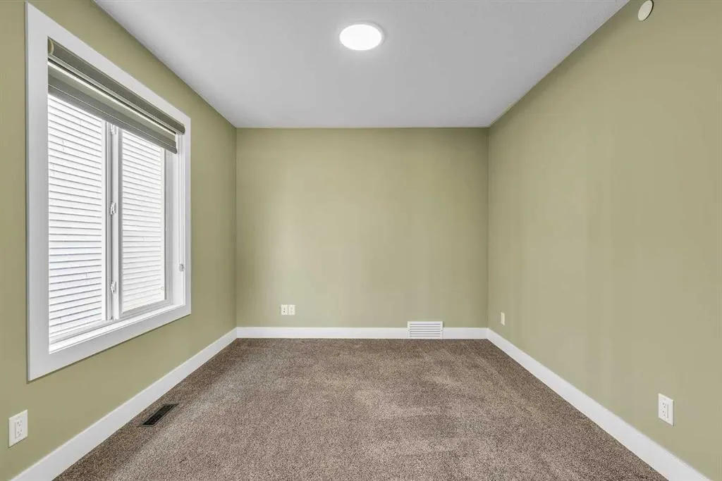 311 Lucas Way NW