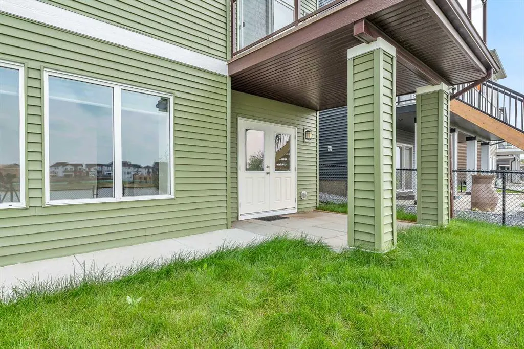 311 Lucas Way NW