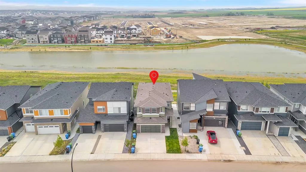 311 Lucas Way NW