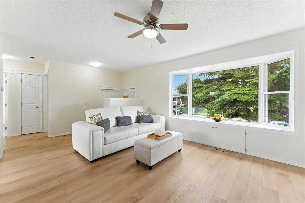 228 Penswood Way SE