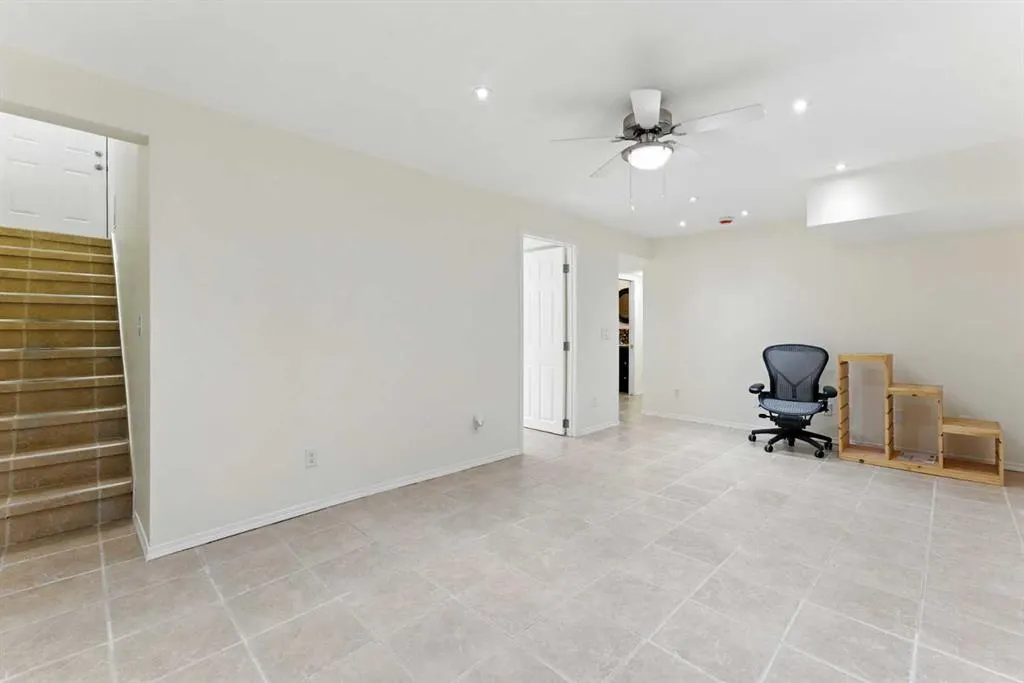 228 Penswood Way SE