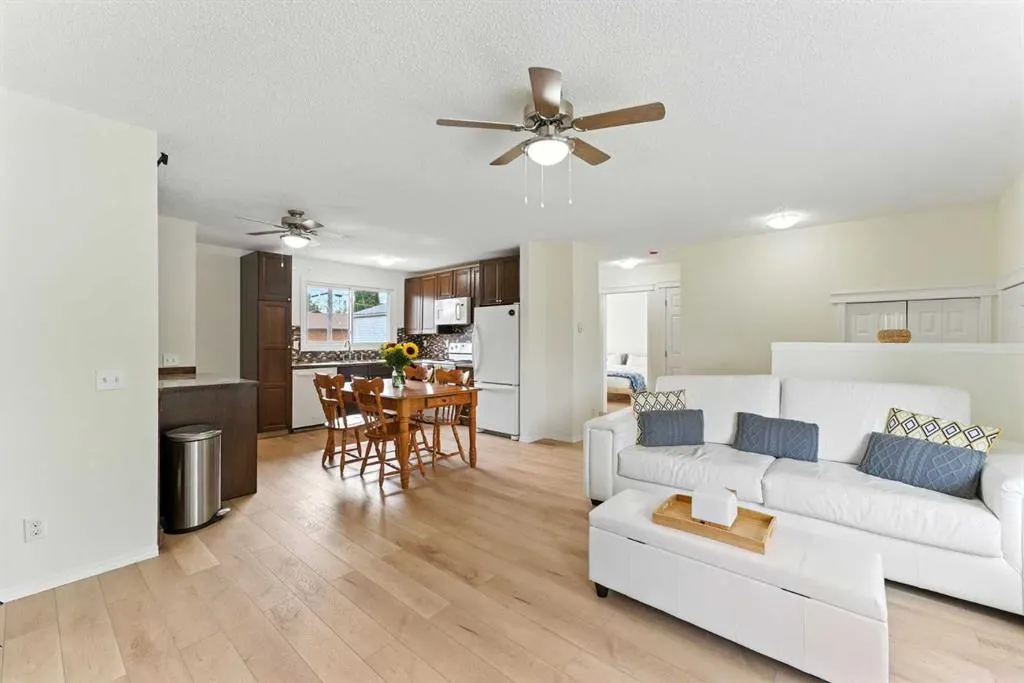 228 Penswood Way SE