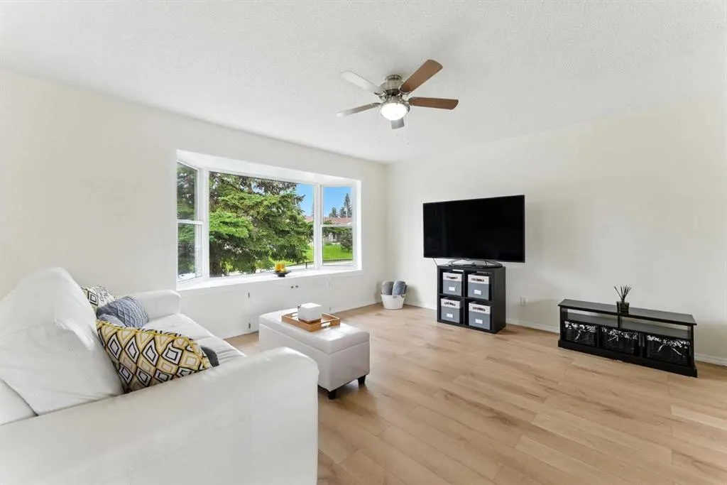 228 Penswood Way SE