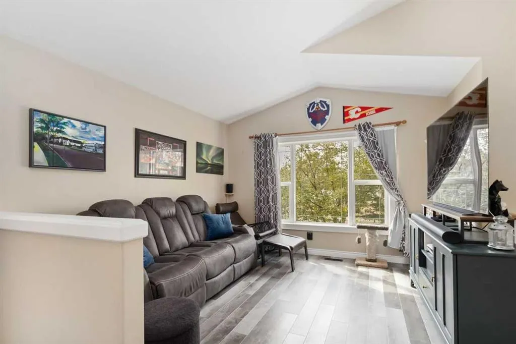 157 St. Laurent Way