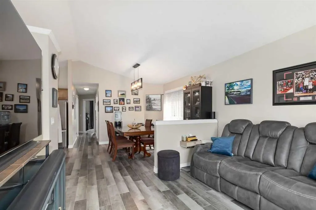 157 St. Laurent Way