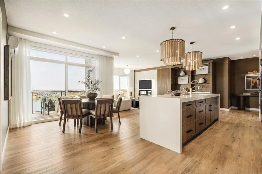10 Cascade Ridge, #205