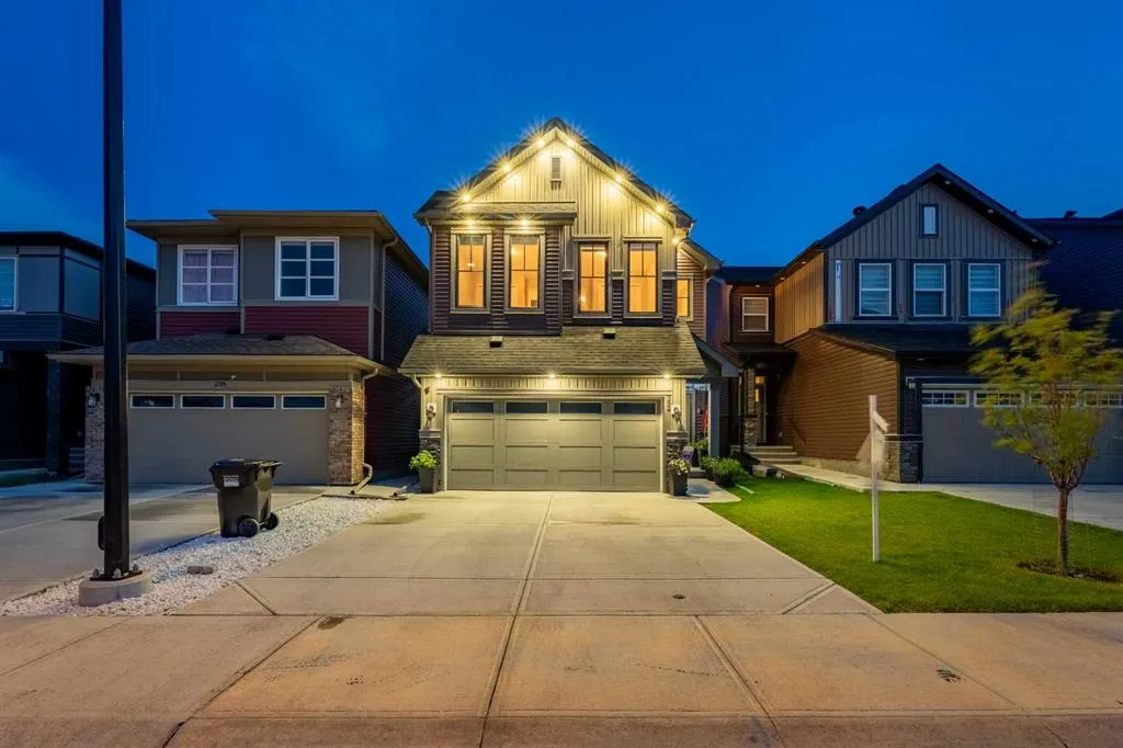 234 Carringsby Way NW
