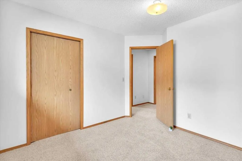 28 Hunters Crescent