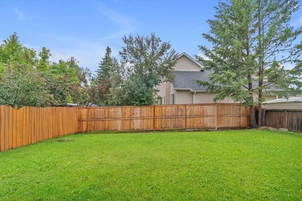 28 Hunters Crescent
