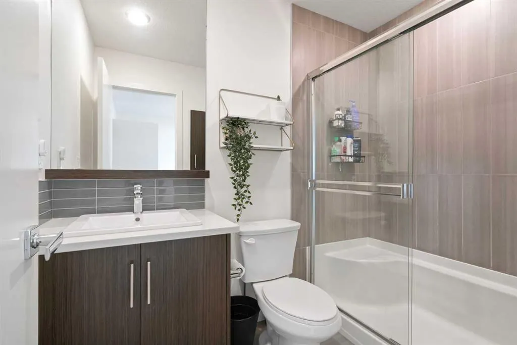 14 Walden Path SE