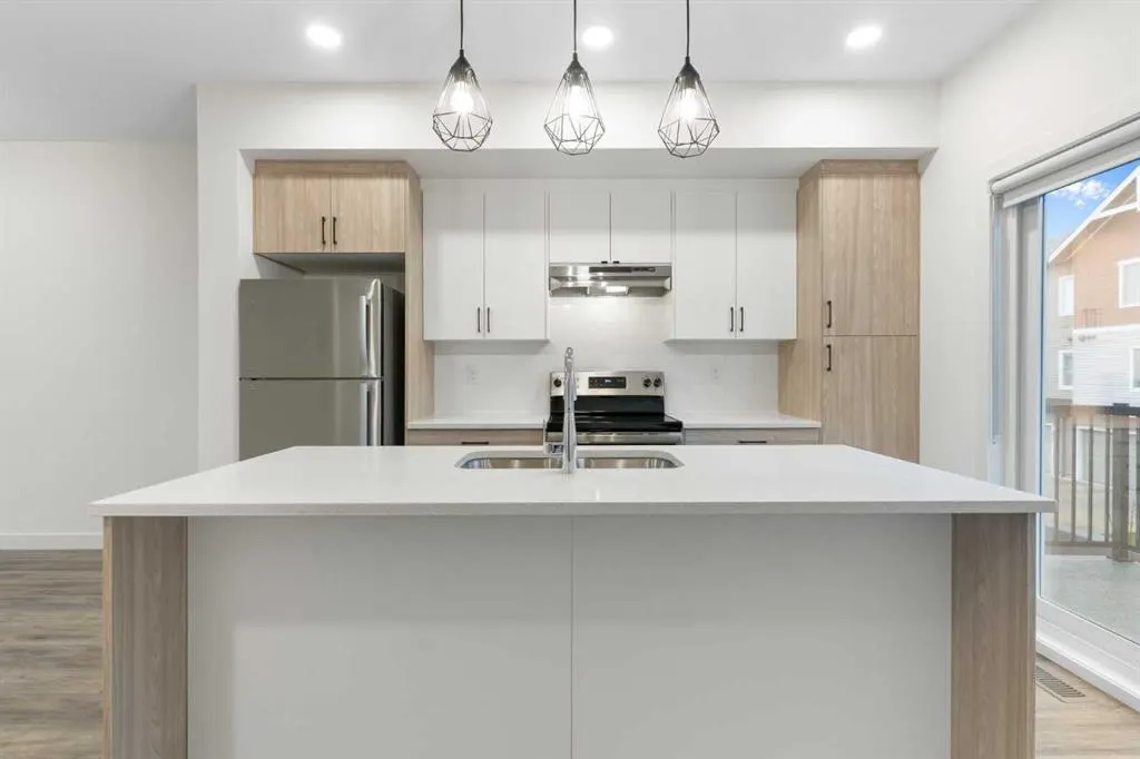 24 Rivercrest Drive, #103