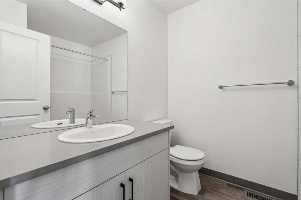 24 Rivercrest Drive, #103