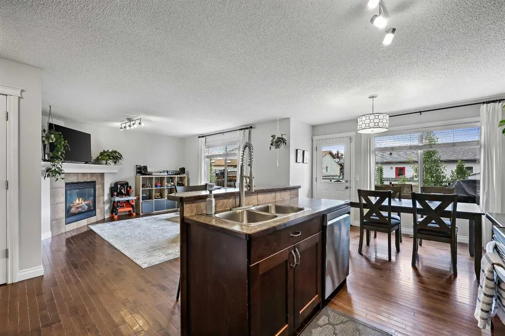 805 800 Carriage Lane Place