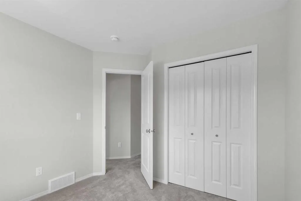18 Anna Close